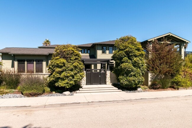 Photo - 1520 Mandalay Beach Rd Unit 1