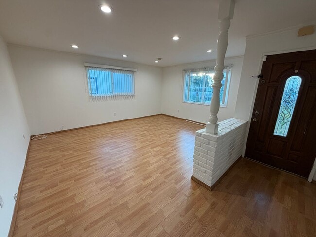 Photo - 3 Bedroom 2 Bath Home With Ample Storage