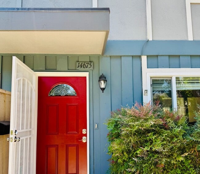 Photo - 14675 Red Hill Ave Townhome