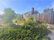 Photo - 637 W Floral Dr House