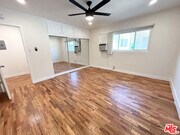 Photo - 1146 N Formosa Ave Unit 5