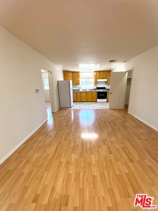 Building Photo - 4343 4th St Unit 2-E