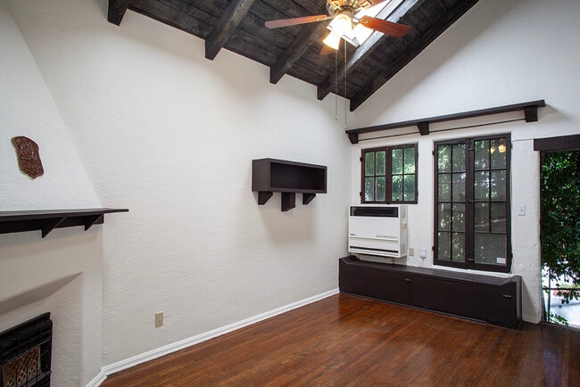 Photo - 1548 Cerro Gordo St