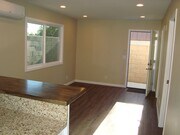 Photo - 615 E 2nd St Unit B