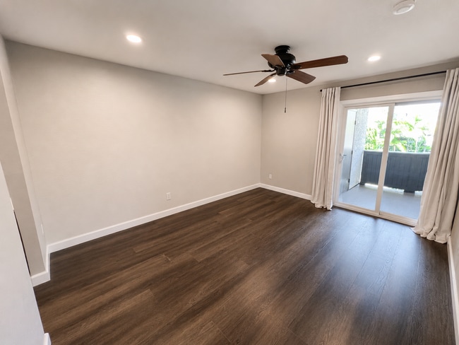 Photo - 50 Corniche Dr Unit G