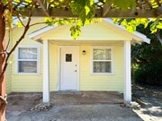 Photo - Charming Cottage in Fire Mtn. House