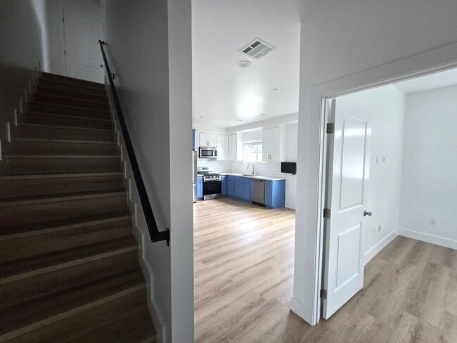 Photo - 3920-3922 1/2 Brighton Unit 3922 1/2 Brighton Ave