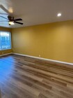 Photo - Spacious 1 bedroom available now in Long B... House