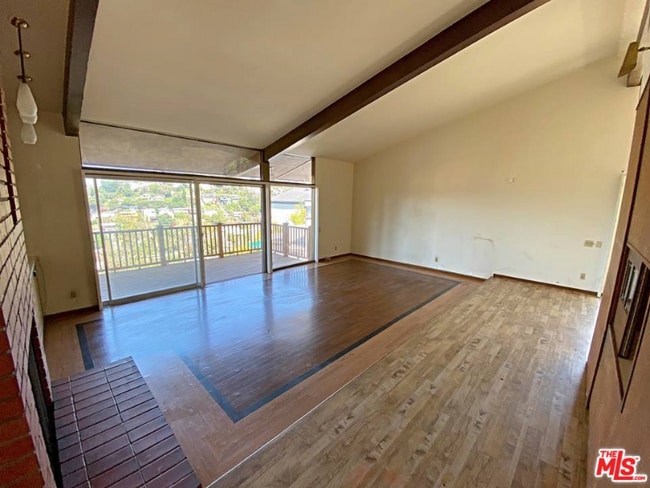Photo - 1729 Silverwood Terrace House