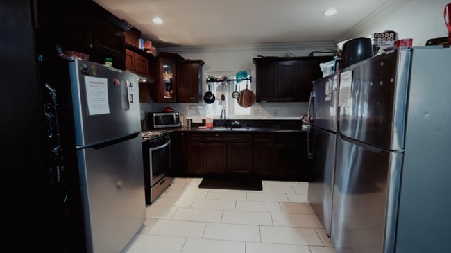 Photo - 1447 E 25th St Unit 1447