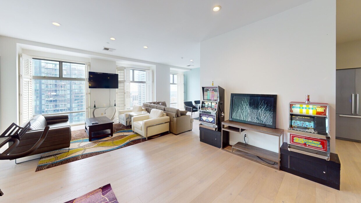 3D Tour - 801S S Grand Ave Condo Unit 1710