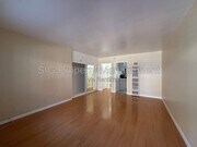 Photo - Windsor, 526