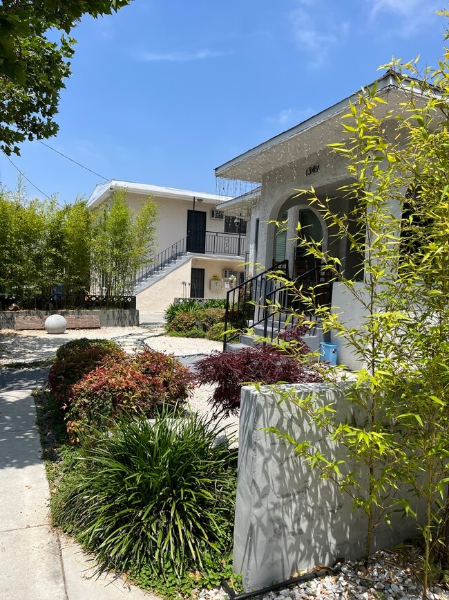 Photo - 1349 W 23rd St Unit 2