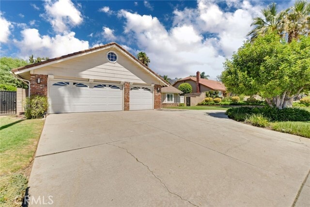 Photo - 2123 Golden Hills Rd