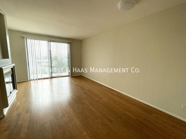 Photo - 555 Maine Ave Unit #313