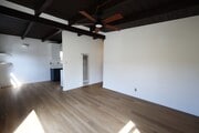 Photo - 429 28th St Unit 429 28th St. (Front )