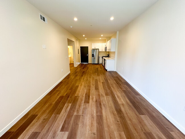 Photo - The Hamilton