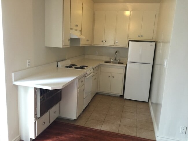 Photo - Casablanca West Apartments