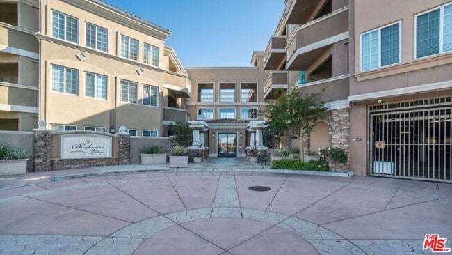 Building Photo - 2750 Artesia Blvd Unit 362