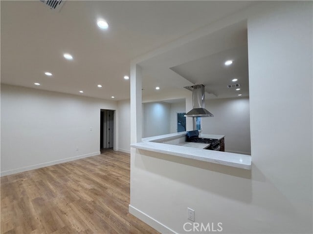 Building Photo - 11104 Oxnard St