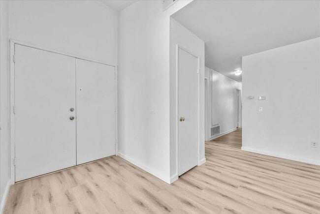 Photo - 13388 Wisteria Pl