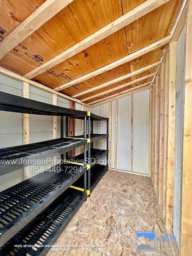 Photo - Cozy 2B/2BA with office/den Unit Louisiana St (3623) - Main House