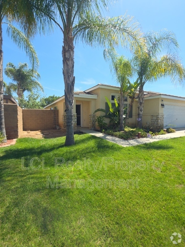 Building Photo - 26807 Mountain Glen Dr Rental