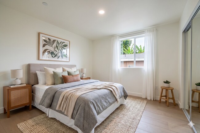 Photo - Brand New Luxury 4 & 5 Bed Units Unit #2118