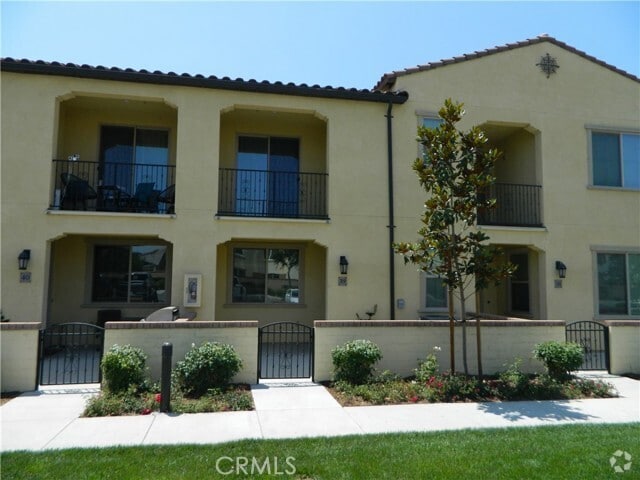 Building Photo - 2845 E Berry Loop Privado Unit 39 Rental