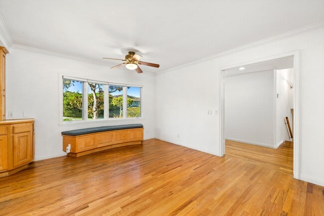 Photo - Spacious Two-Story 5 BD/3 BA Home in Desirable East Bluff Neighborhood