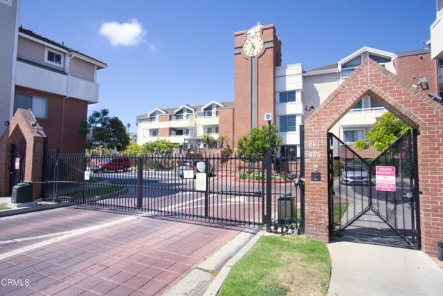 Building Photo - 865 S B St Unit F1 Rental