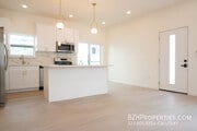 Photo - 1513 S Hayworth Ave Apartment Unit 2
