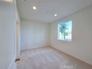 Photo - 2420 E Lincoln Ave