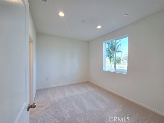 Photo - 2420 E Lincoln Ave