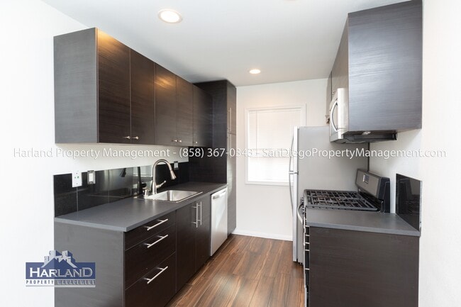 Building Photo - 4761 Jessie Ave Unit 3