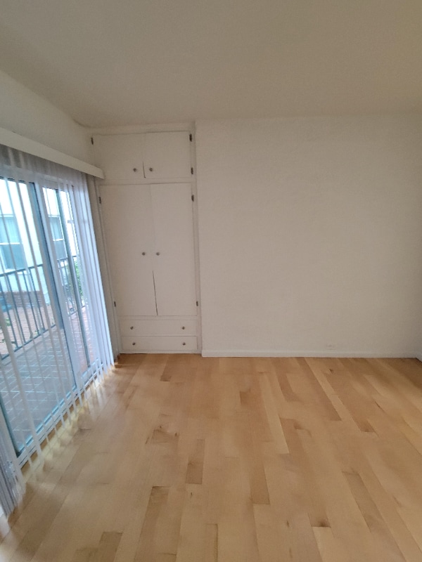 Photo - 485 S Roxbury Dr Unit 487