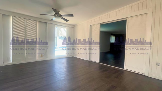 Photo - 4102 E Plaza Blvd