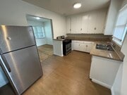 Photo - 906 Alandele Ave Unit 902