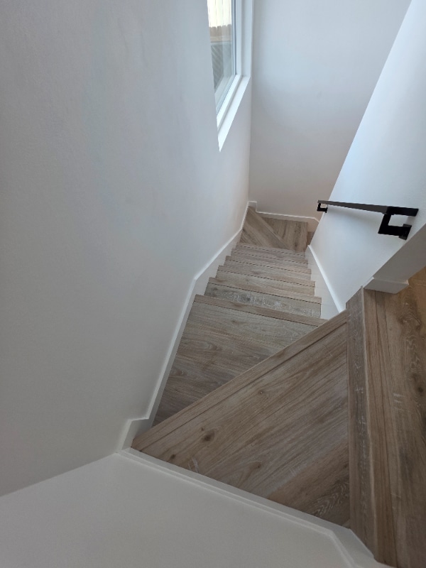 Photo - 2895 Canal Ave