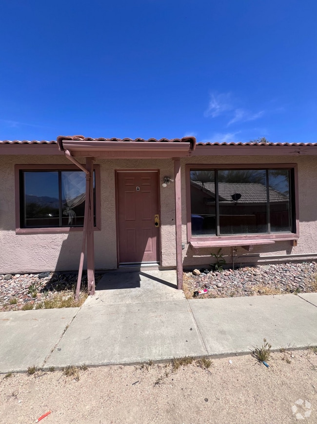Building Photo - 13971 El Cajon Dr Unit 13971 El Cajon Apt A