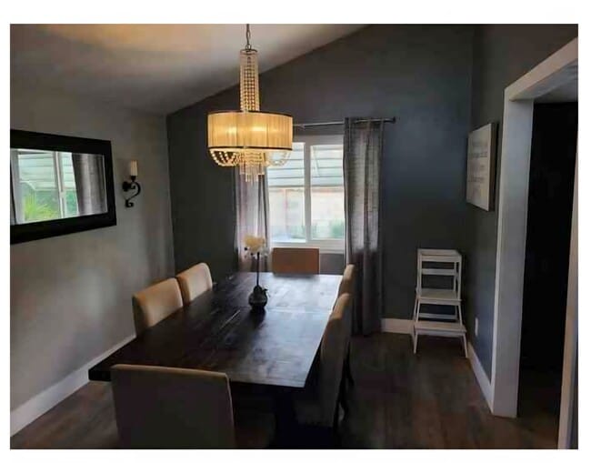 Photo - 10960 Cochran Ave