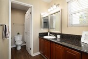 1BR, 1BA - 642SF - Bathroom - Adagio Apartments