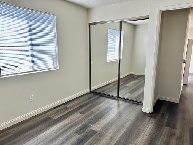 Photo - Gardena Royale Apartments