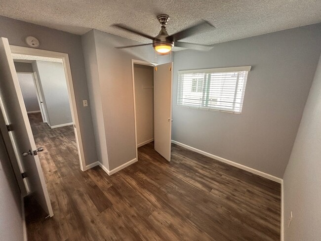 Photo - 2010 Blossom Ln