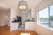 Photo - 4930 Whitsett Ave Unit 10