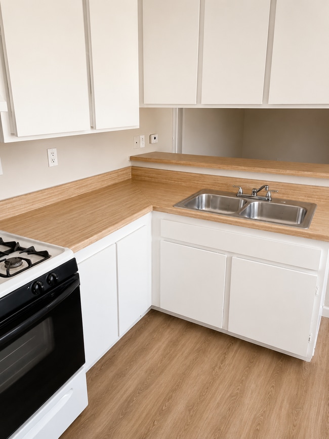 Photo - 16358 Pebble Beach Dr Unit 226