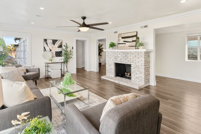 Photo - 1192 Merritt Dr