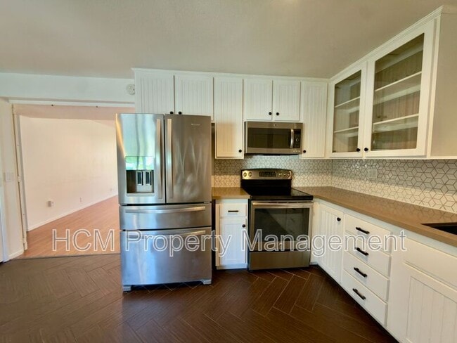 Photo - 16 Terrace Cir