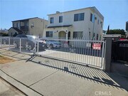 Photo - 1309 S Woods Ave Townhome