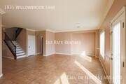 Photo - 1935 Willowbrook Ln